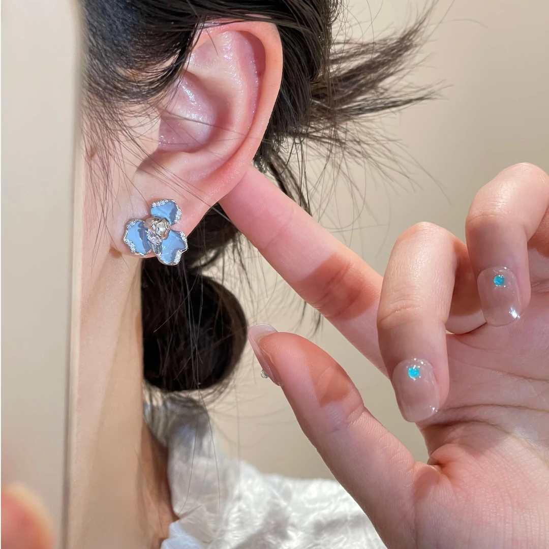 高级感鸢尾花气质耳钉女小众轻奢甜美花朵耳饰R2506