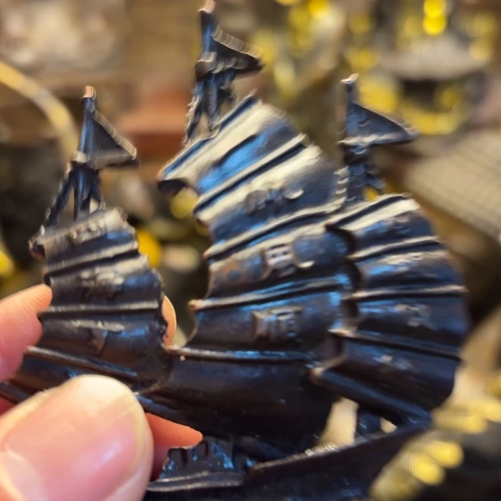 铜器摆件    点击下单