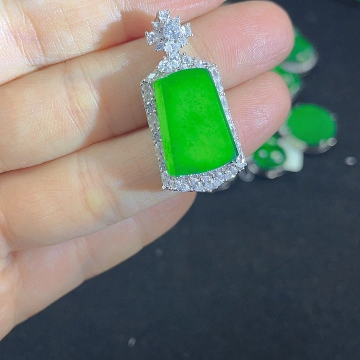 翡翠银S925镶嵌吊坠(不含链)