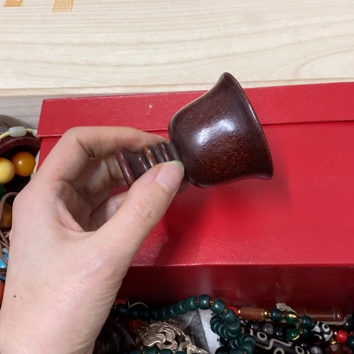 瓷片哈中古工艺品一件