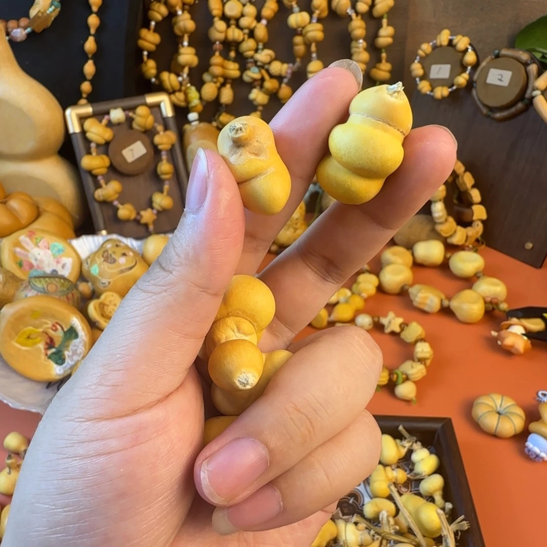 ᥫ***࿐默认微瑕打孔无售后