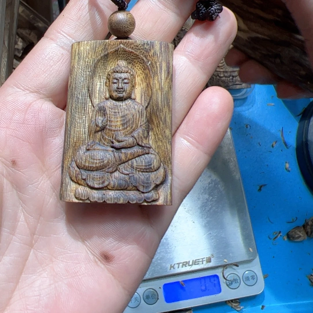 沉香吊坠白棋如来猴9.4克