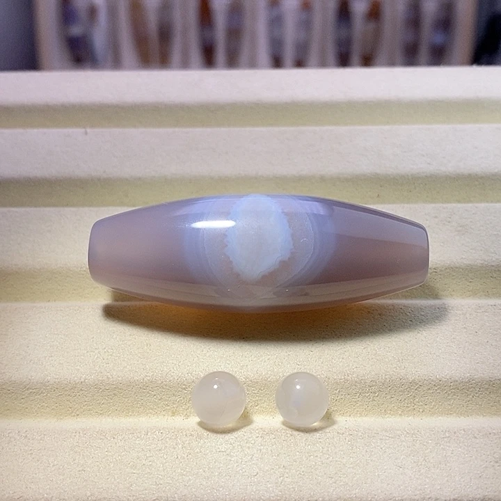 J***O玛瑙/玉髓未镶嵌珠宝半成品