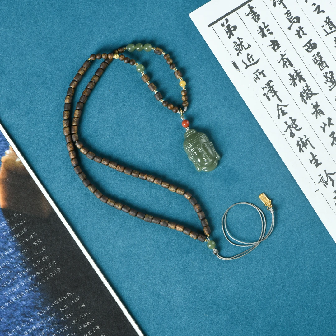 沉香越南芽庄白奇楠桶珠和田玉佛主脖挂项链（多样性发其一）
