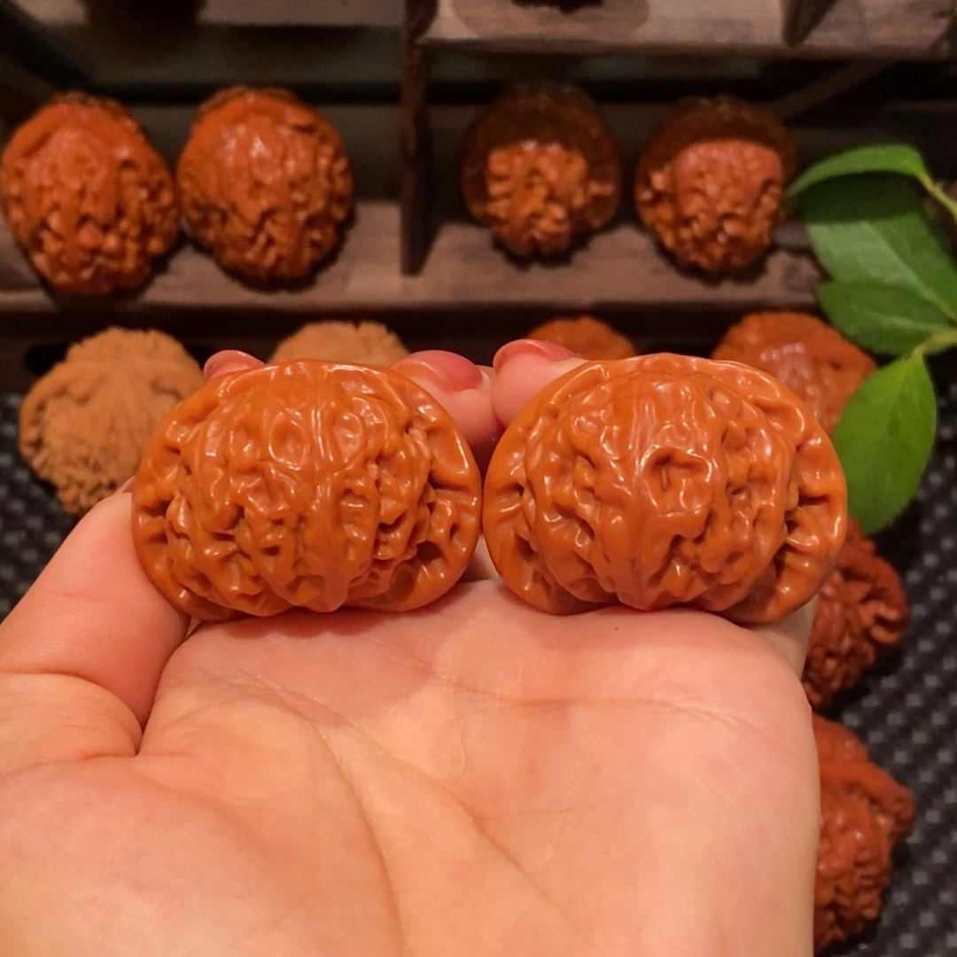 文玩核桃吊坠39.5宫灯，0011