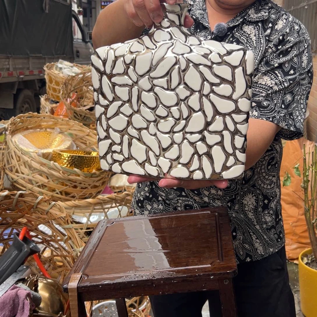摆件19 号高温陶瓷装饰品（部分微瑕）微瑕