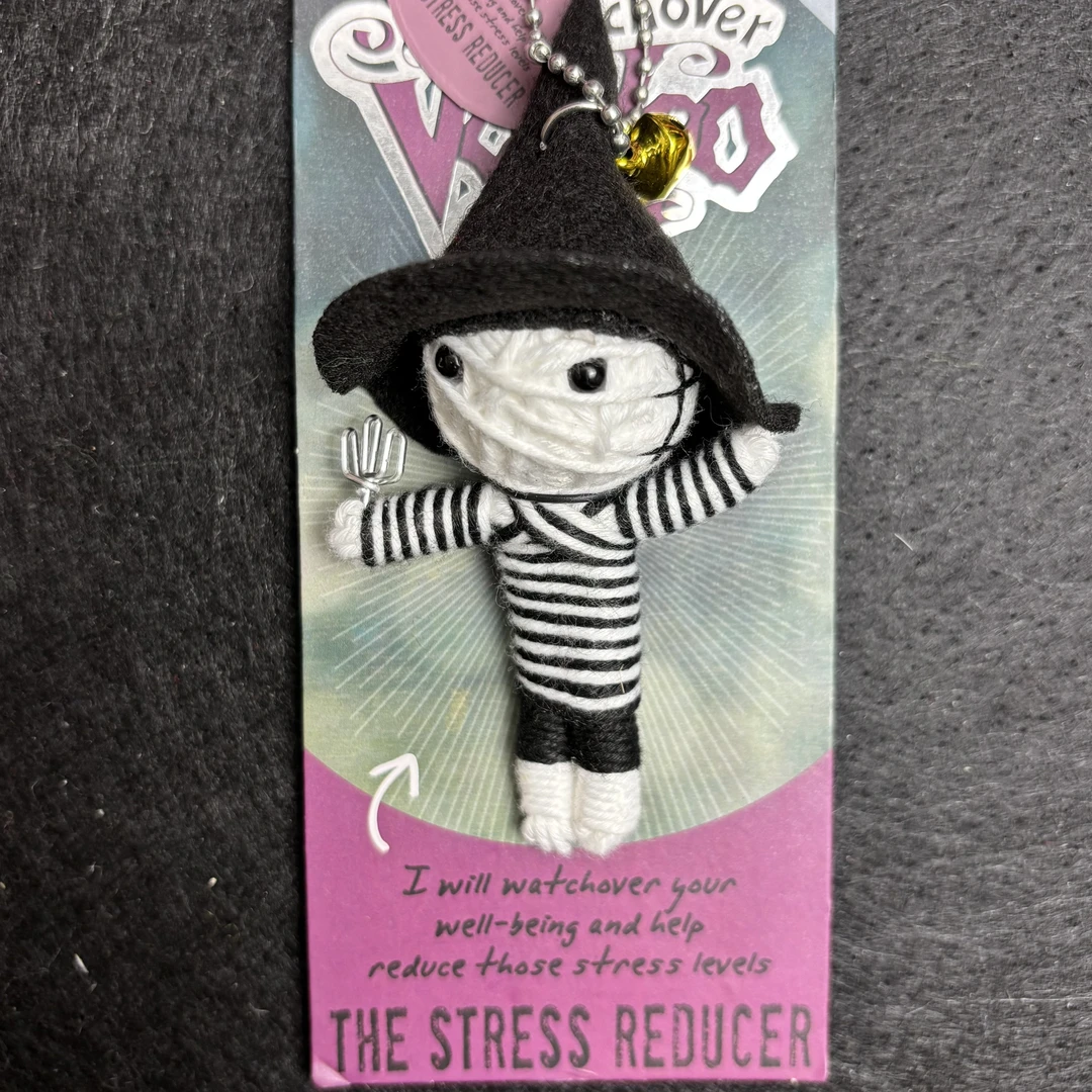 063减压者守护平安创意潮玩玩偶缠线挂件娃娃巫毒娃娃人偶