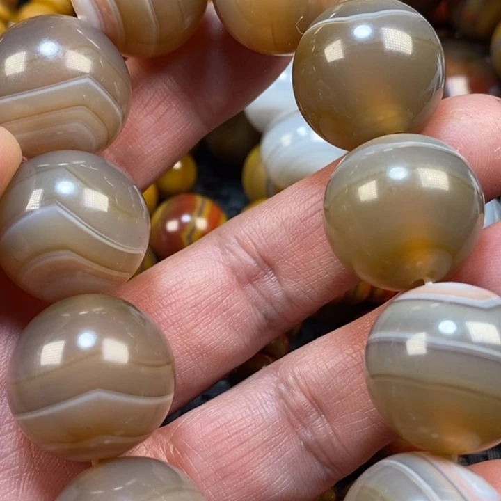 未镶嵌手链玛瑙/玉髓老*