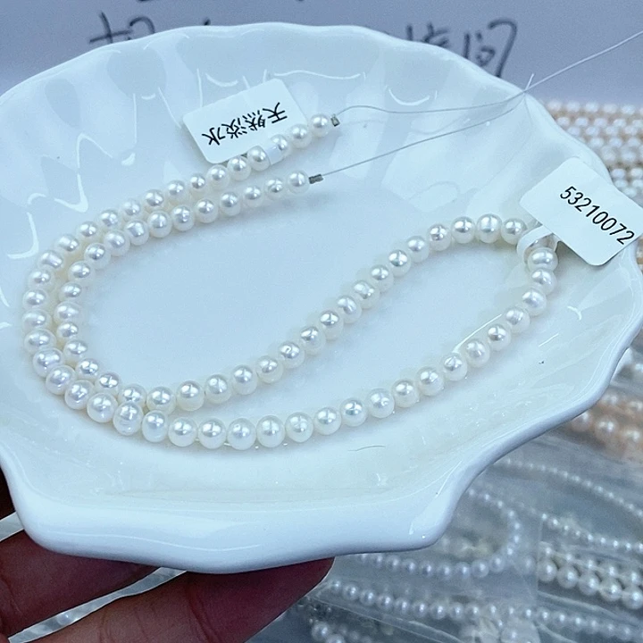 淡水珍珠颈饰未镶嵌