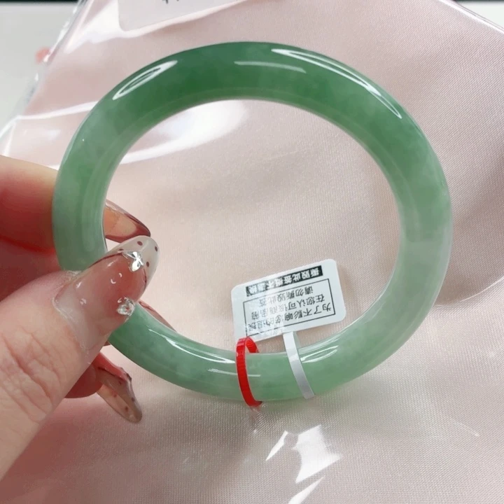 翡翠未镶嵌手镯55x101