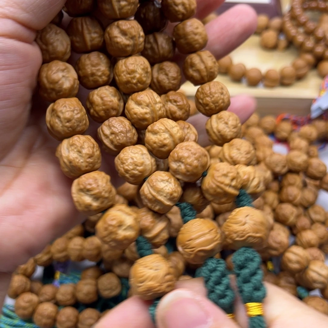 手串猴头核桃蟾宗手持15左右