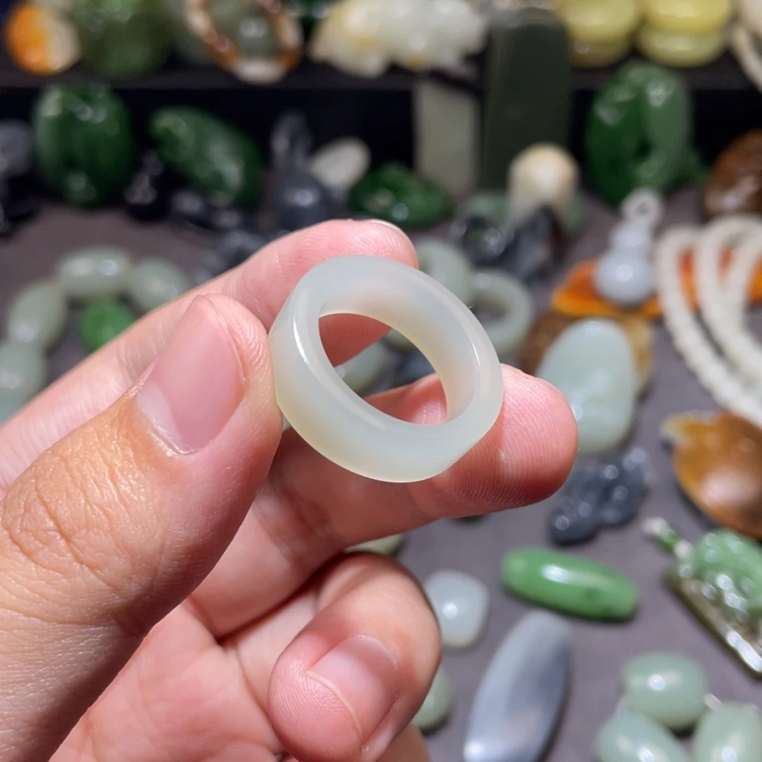 和田玉颈饰未镶嵌8**2