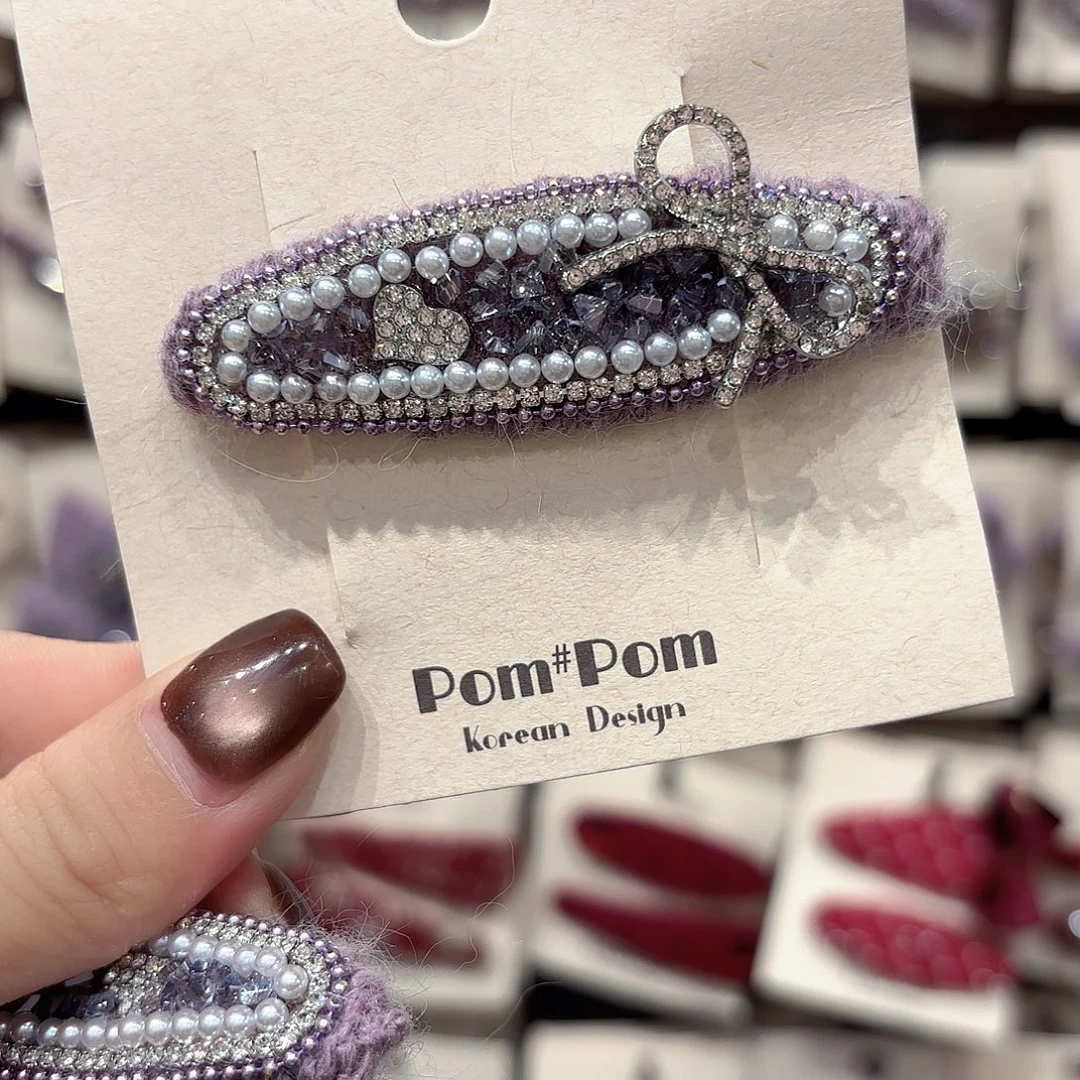 布艺铁合金珍珠椭圆拜拜一个