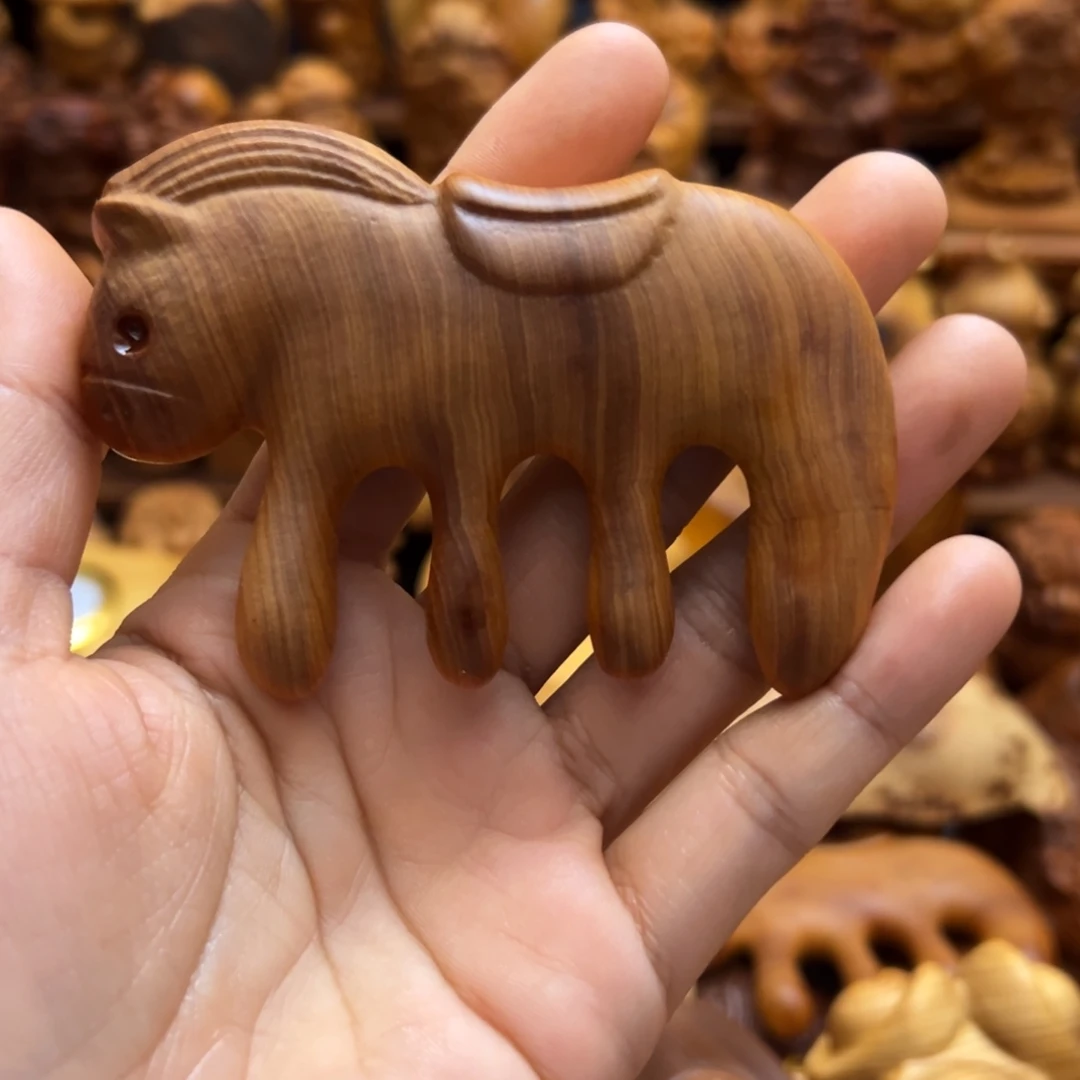 李***欣柏木（崖柏）手把件