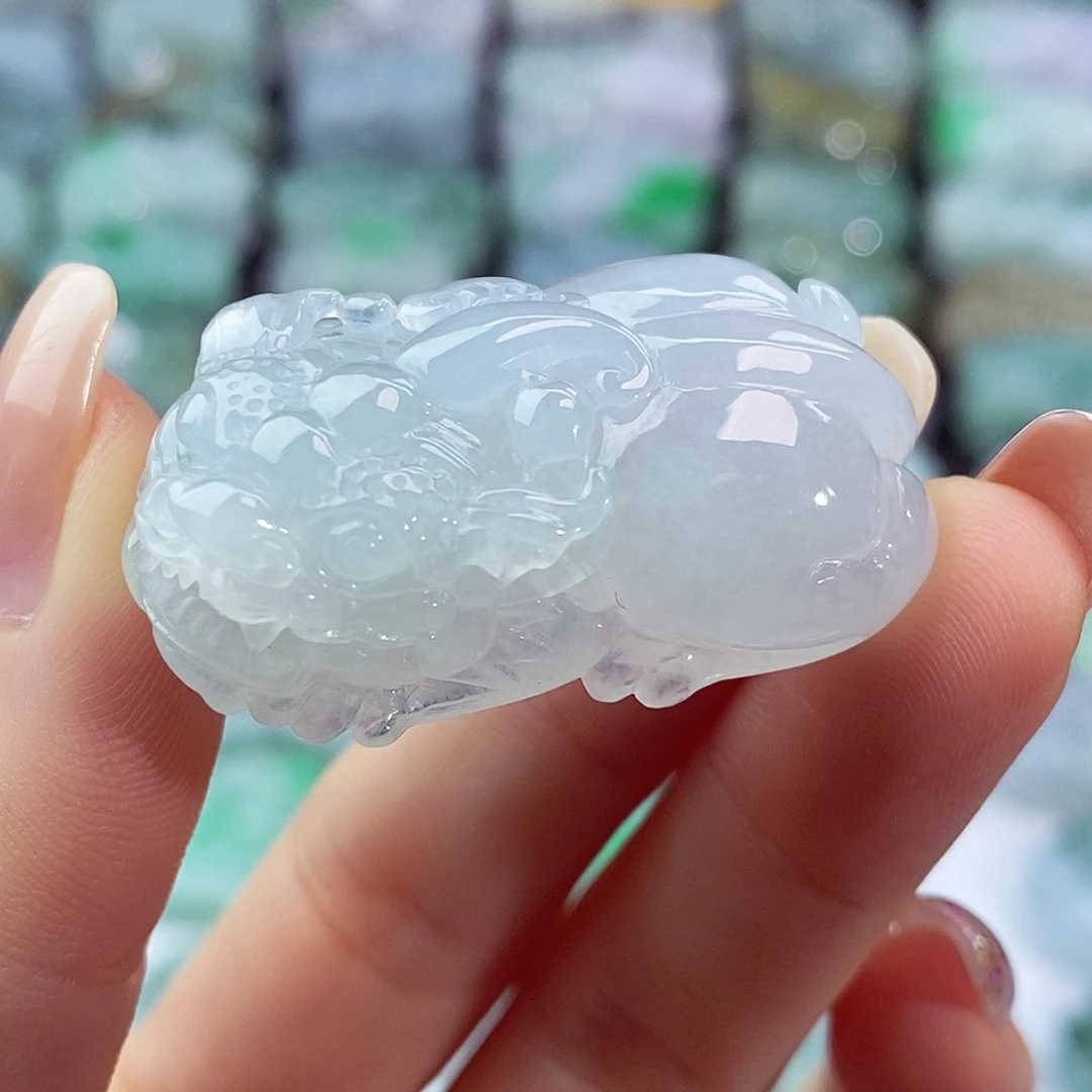 颈饰未镶嵌翡翠天然