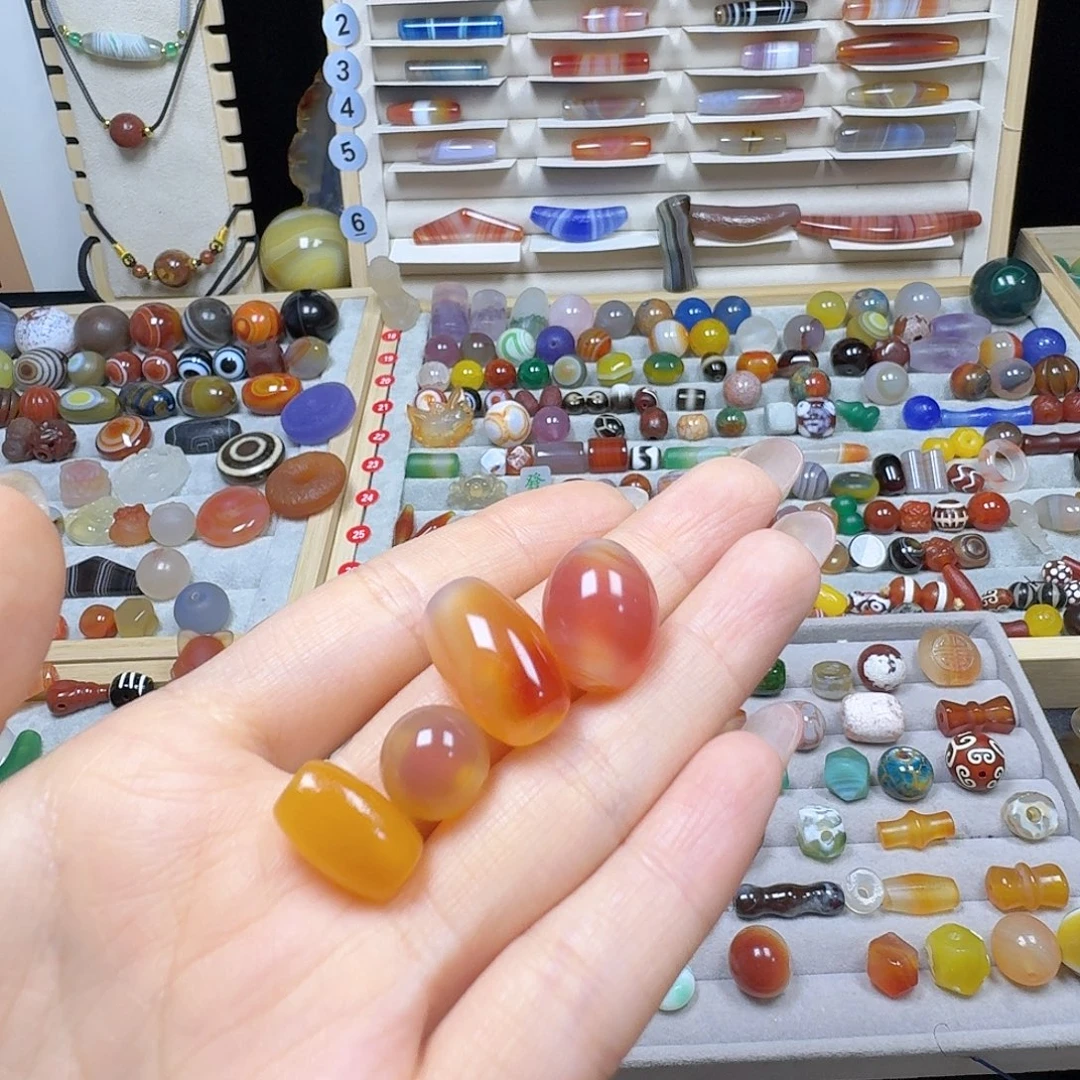 水***青玛瑙/玉髓未镶嵌天然玛瑙