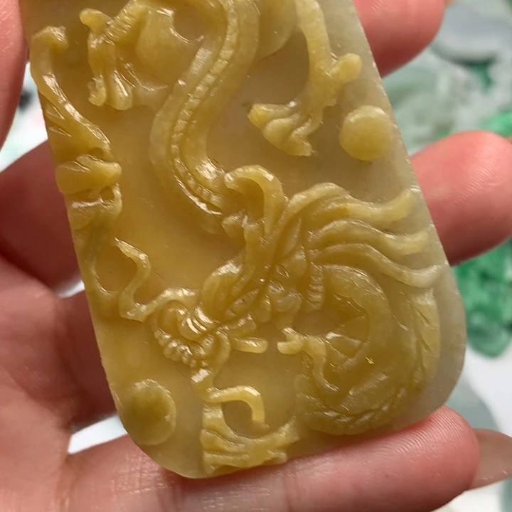 定制翡翠未镶嵌翡翠