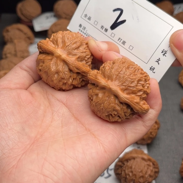 文玩核桃吊坠444宫灯2