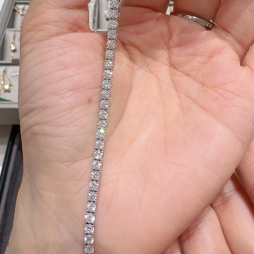 实验室培育钻石18K金镶嵌颈饰16cm,单颗8分