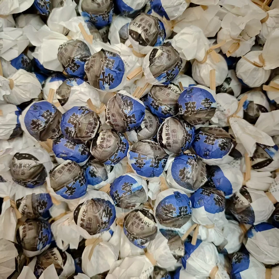 【老班章001 • 壹号茶园/2颗】加红塘2罐/普洱生茶龙珠