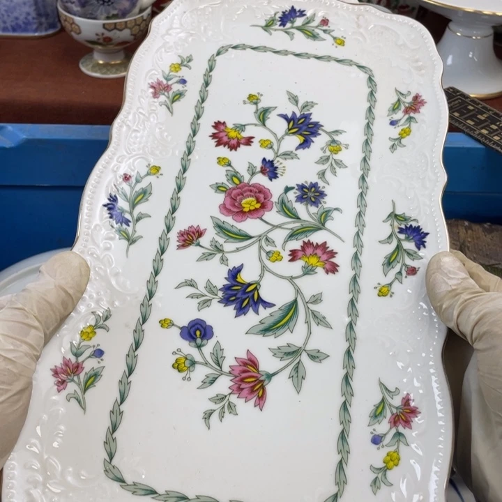 陶他家瓷器真美…开播了