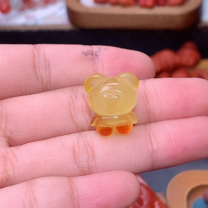 南红玛瑙未镶嵌南红小熊