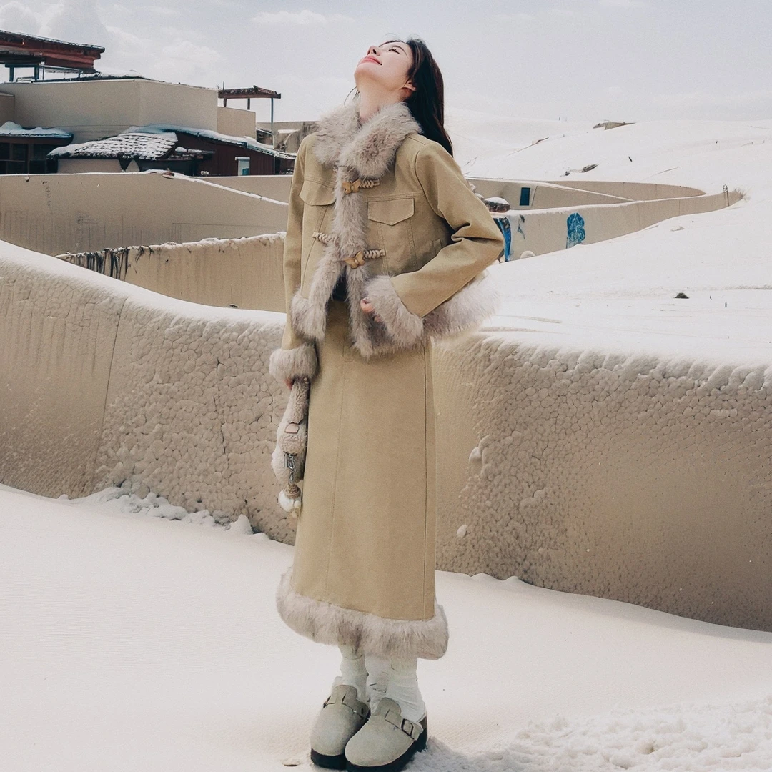 卡其色工装毛毛两件套冬装女2025新款设计感时髦外套半身裙两件套