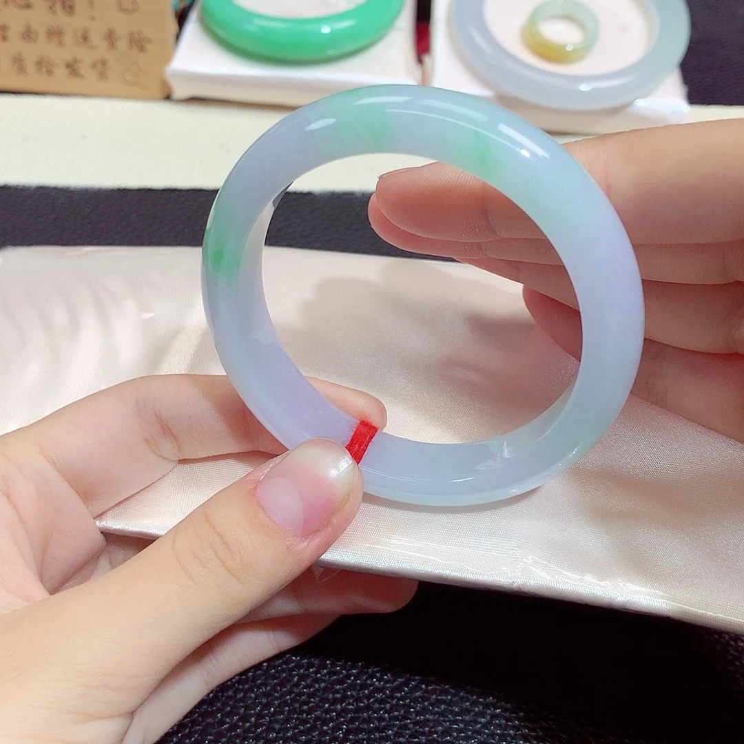 翡翠未镶嵌手镯1291