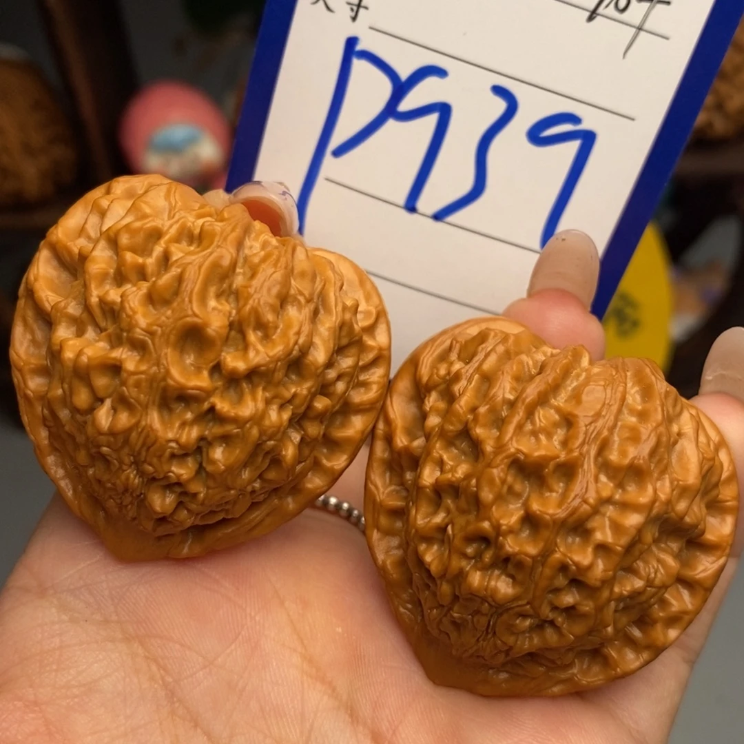 吊坠文玩核桃金牛40