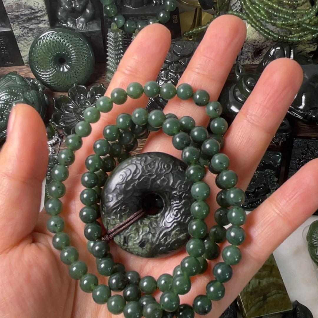 蛇纹石玉合金颈饰