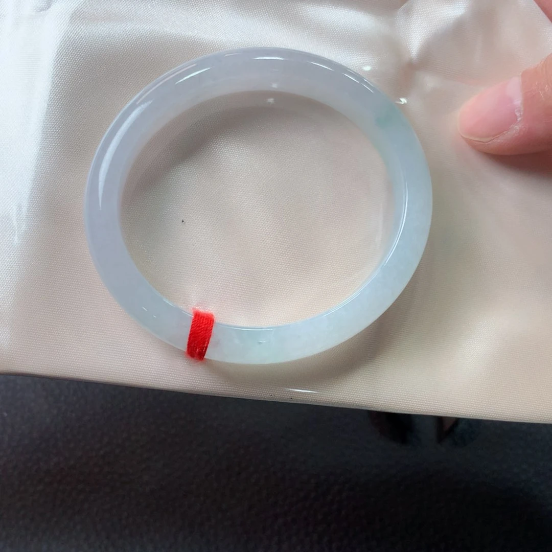 未镶嵌手镯翡翠?****i翡翠