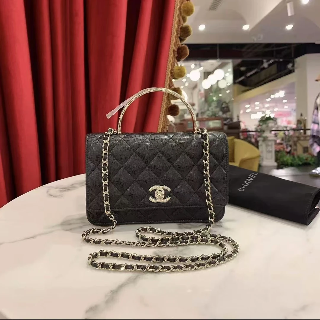 99新 Chanel/香奈儿 25s手柄woc黑金荔枝牛单肩包芯片款/69423630