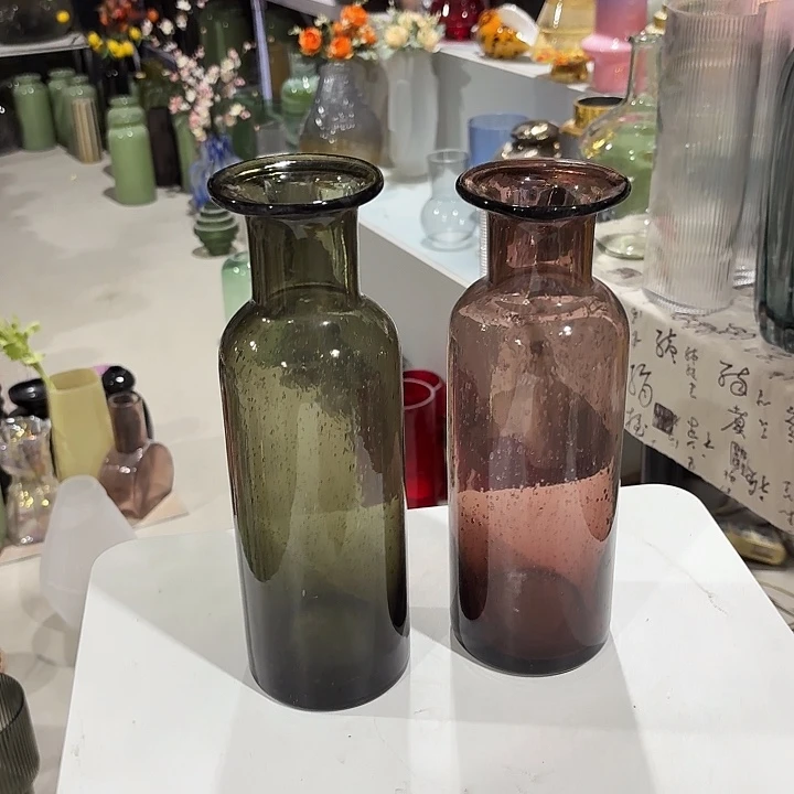 高度28厘米高端施工花瓶
