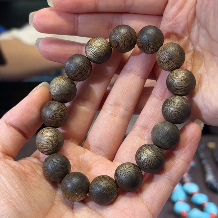 沉香手串雷**水沉香手串
