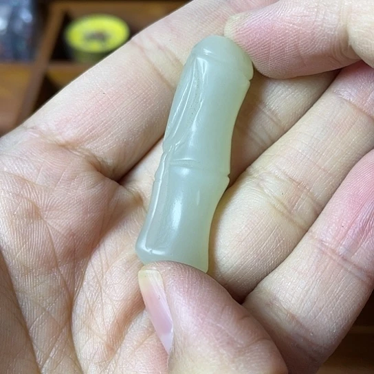 【闪购商品】吊坠(不含链)未镶嵌和田玉