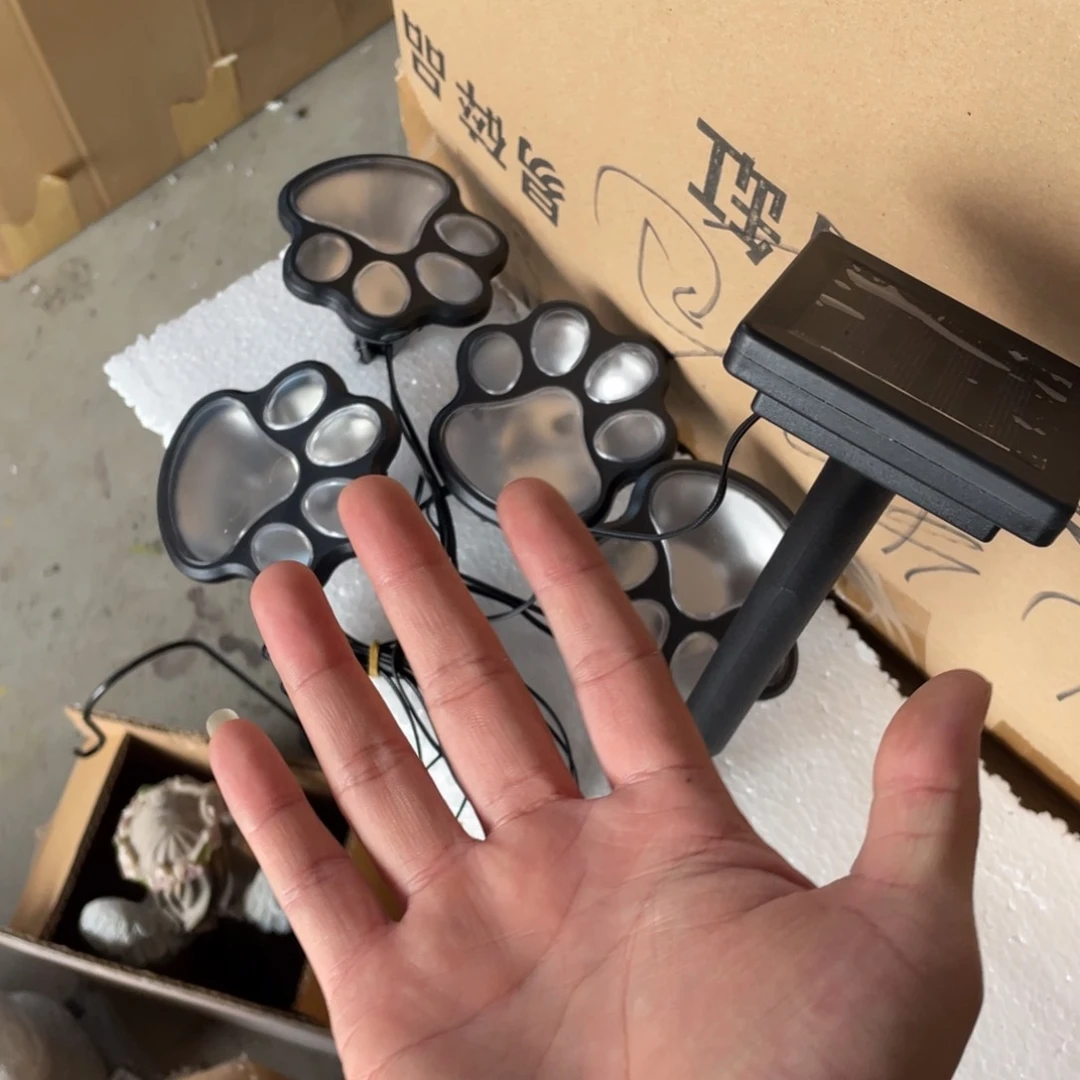 【闪购商品】亚克力太阳能猫爪花插一套