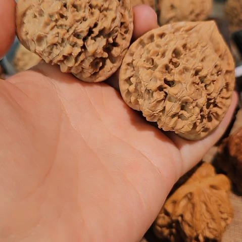 文玩核桃吊坠49管帽