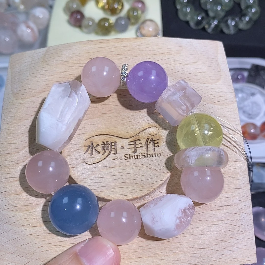 无非金属手链不退换