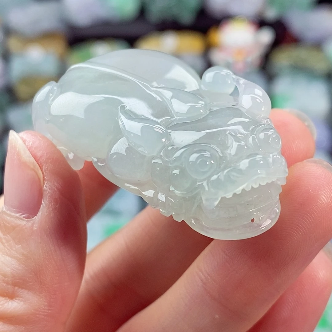 颈饰未镶嵌翡翠天然