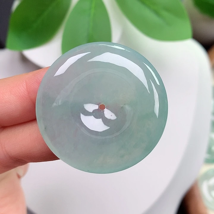 翡翠未镶嵌颈饰平安扣 35.8x6.0mm