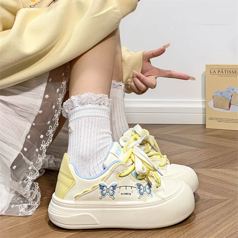 人本多巴胺蝴蝶小白鞋女2025秋季新款运动休闲鞋原创百搭厚底板鞋