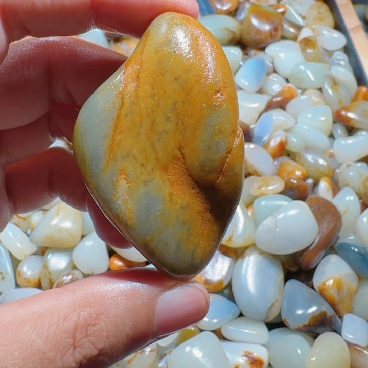 和田玉未镶嵌颈饰62克
