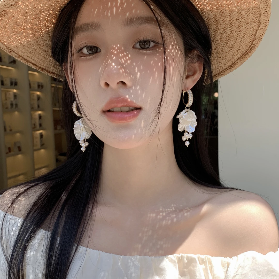 合金耳饰 度假风花瓣流苏白色花朵耳圈耳环珠珠女夸张耳钉耳饰品