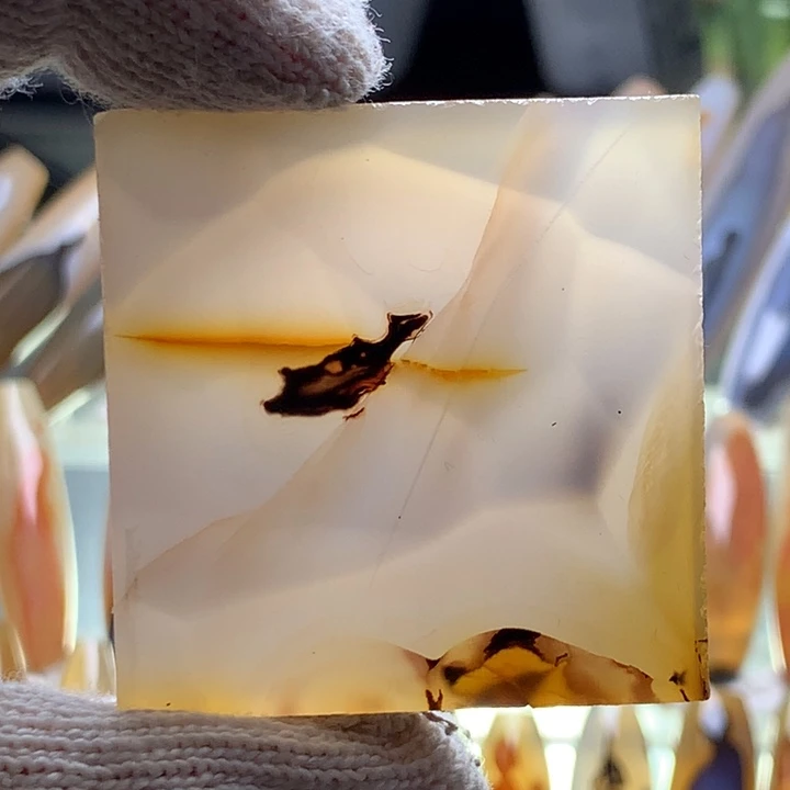 未镶嵌颈饰玛瑙/玉髓98