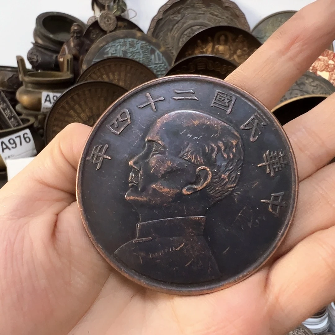 金属复古风格摆件