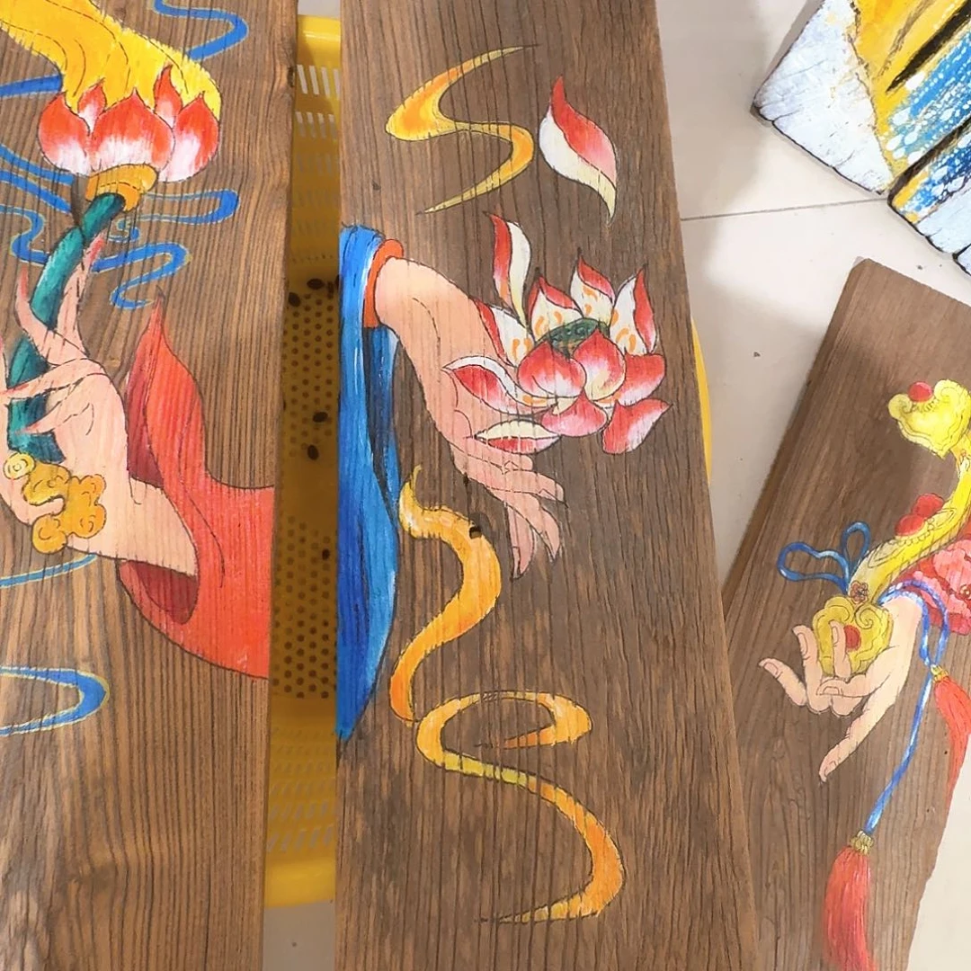 时***浅老榆木丙烯颜料画