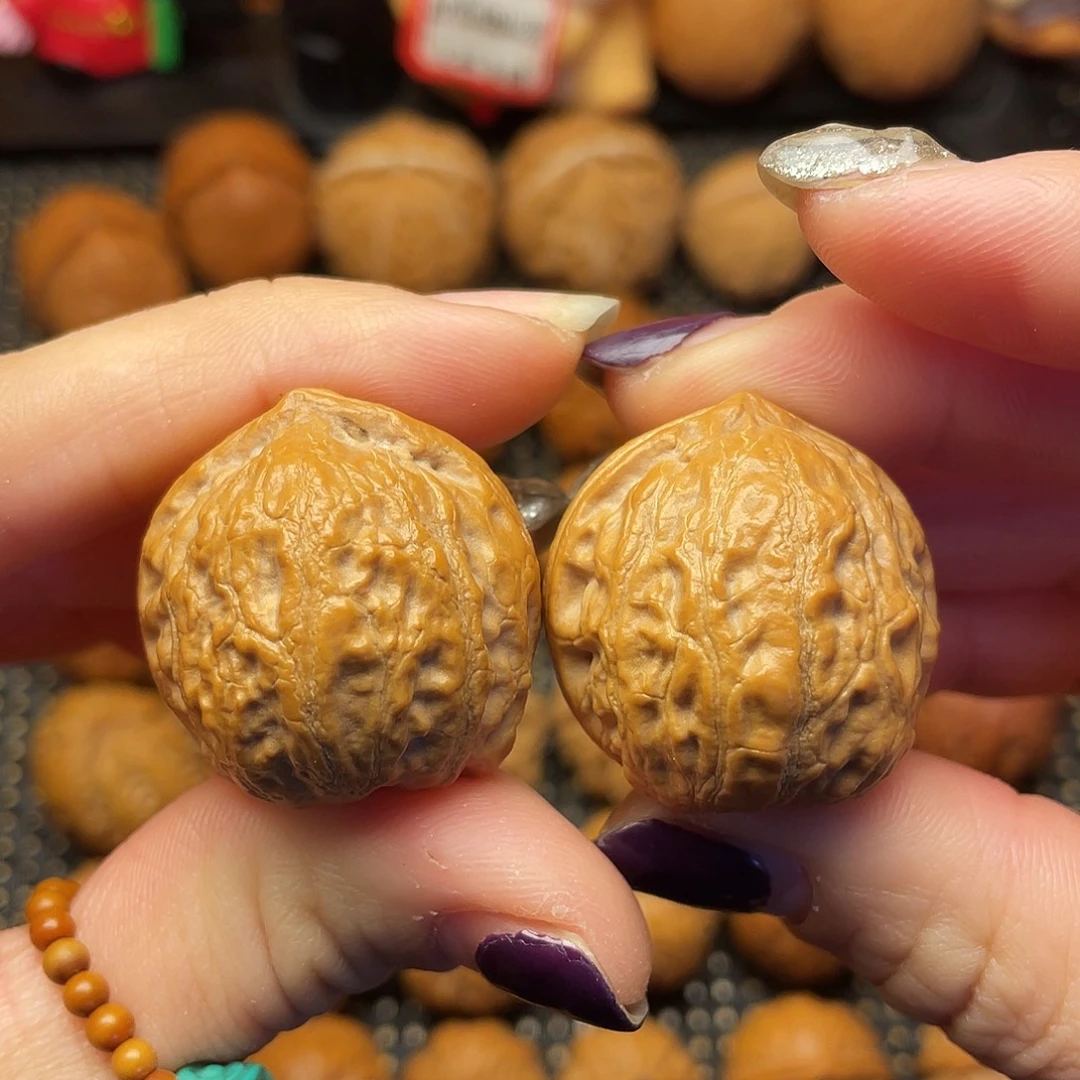 文玩核桃吊坠30尺全品木鱼元宝80016