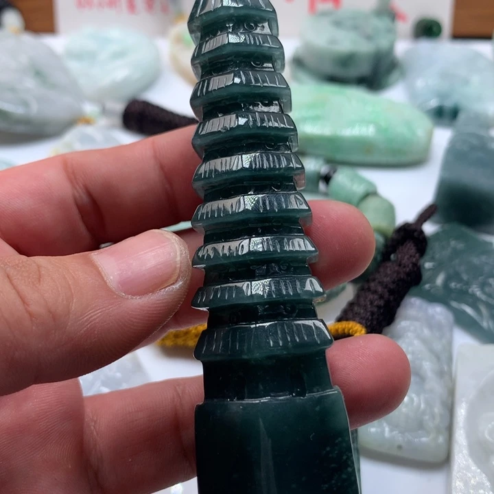 颈饰未镶嵌翡翠保真天然a货翡翠