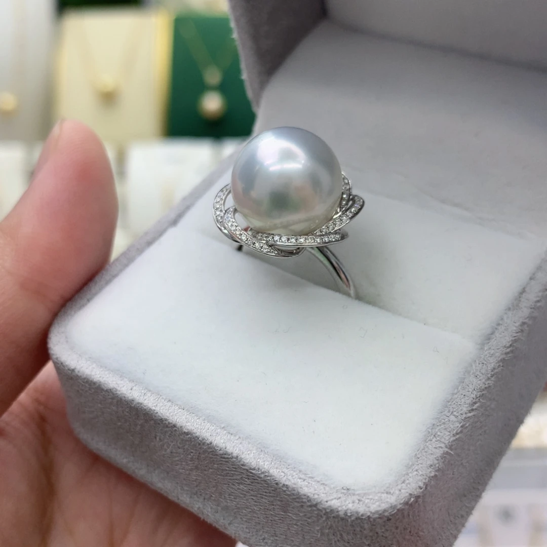 海水珍珠戒指18K金镶嵌