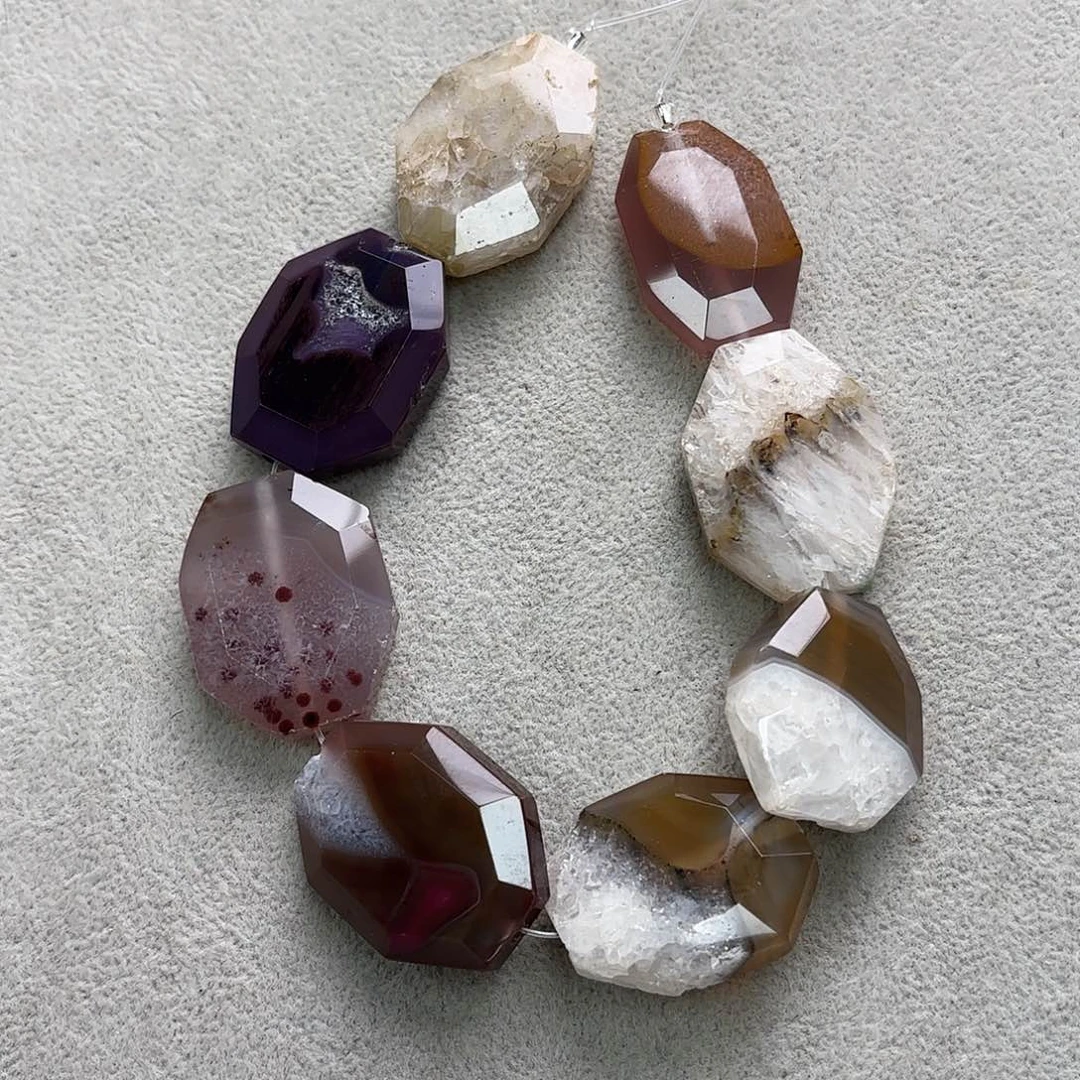 玛瑙/玉髓未镶嵌珠宝半成品47